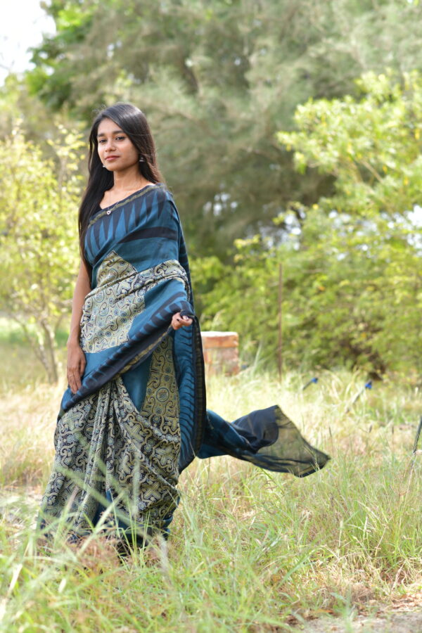 ajrakh chanderi saree